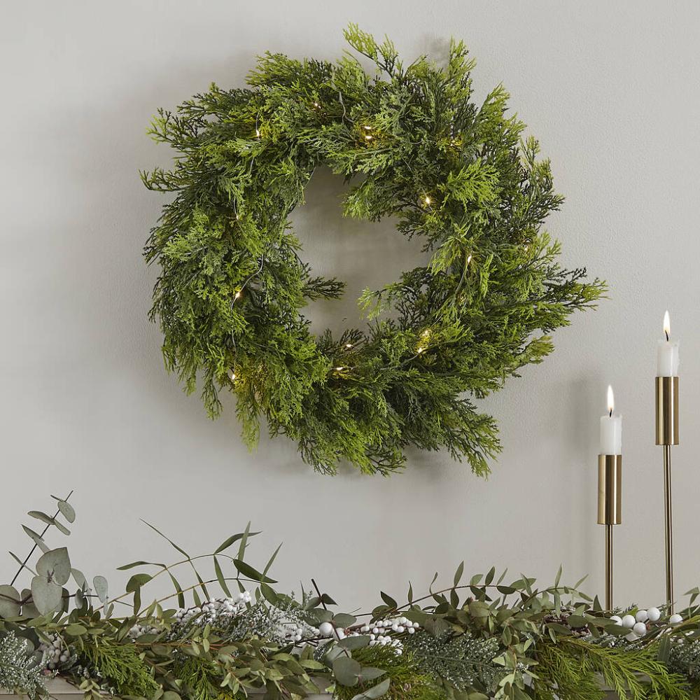 Cedar Pine Foliage Christmas Wreath With Lights | Floral wreaths Floral wreaths Floral wreaths