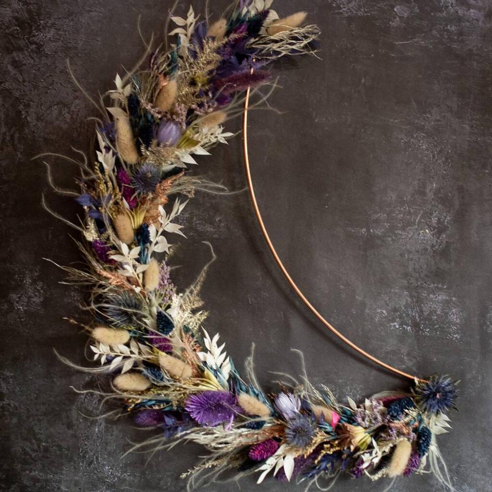 Crescent Moon Dried Flower Hoop | Floral wreaths Floral wreaths Floral wreaths