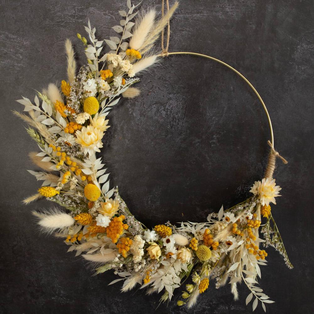 Dried Flower Hoop In Yellow Shades | Dried flowers Dried flowers Dried flowers