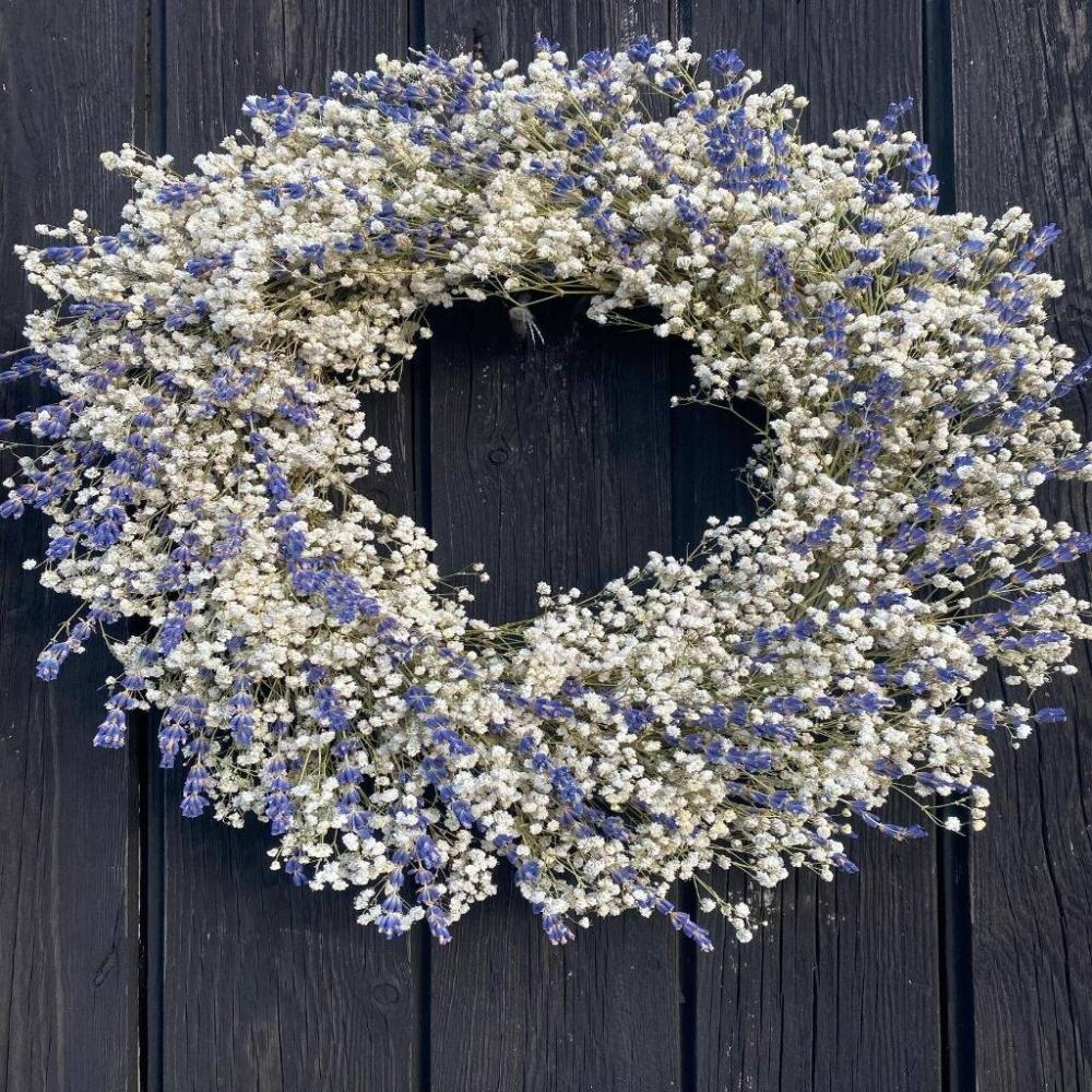 Gypsophila And Lavender Hanging Wreath | Floral wreaths Floral wreaths Floral wreaths