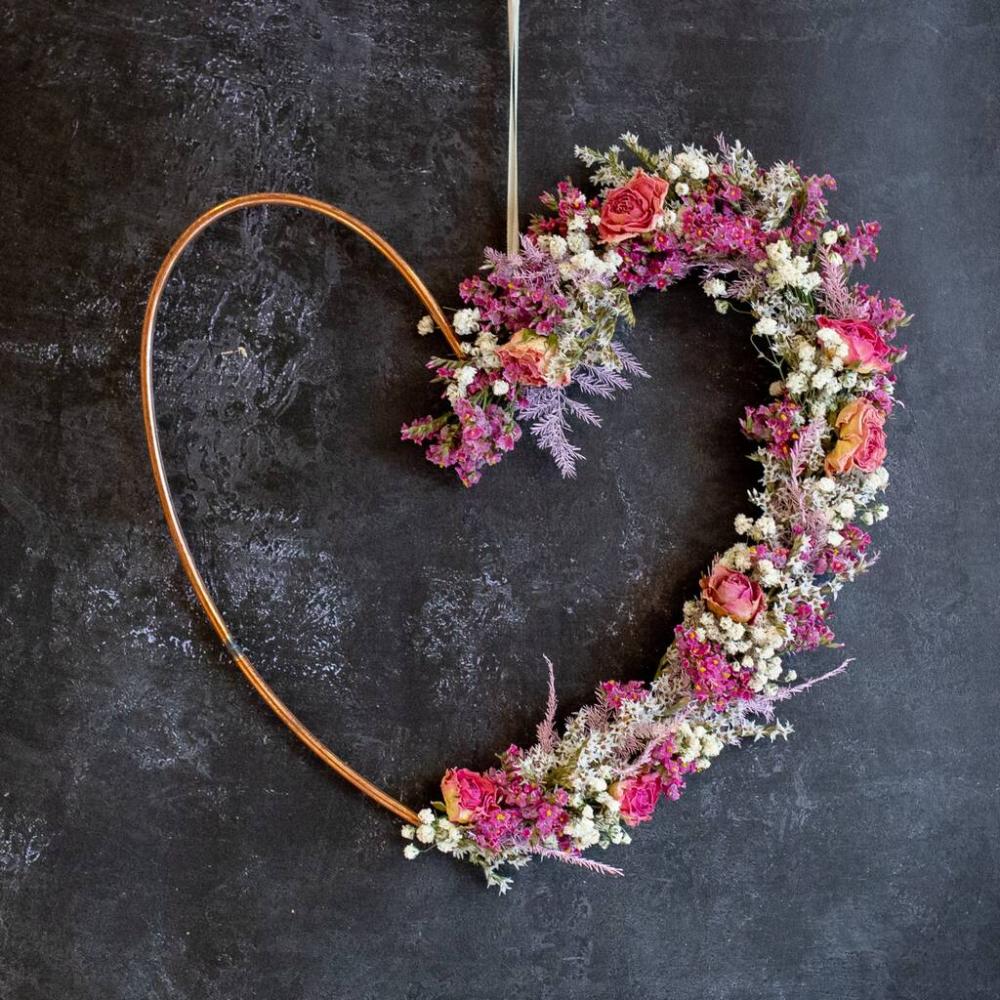 Heart Dried Flower Hoop | Floral wreaths Floral wreaths Floral wreaths