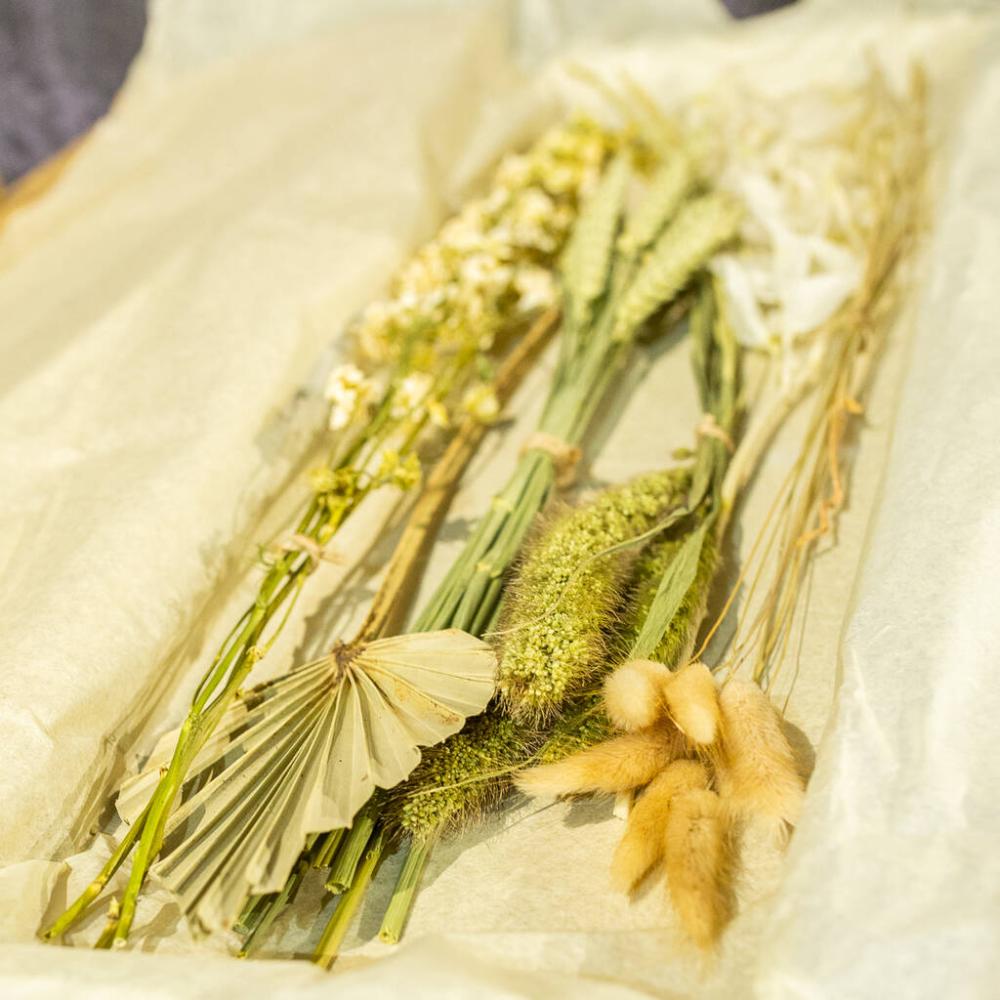 Natural Letterbox Flowers | Dried flowers Dried flowers Dried flowers