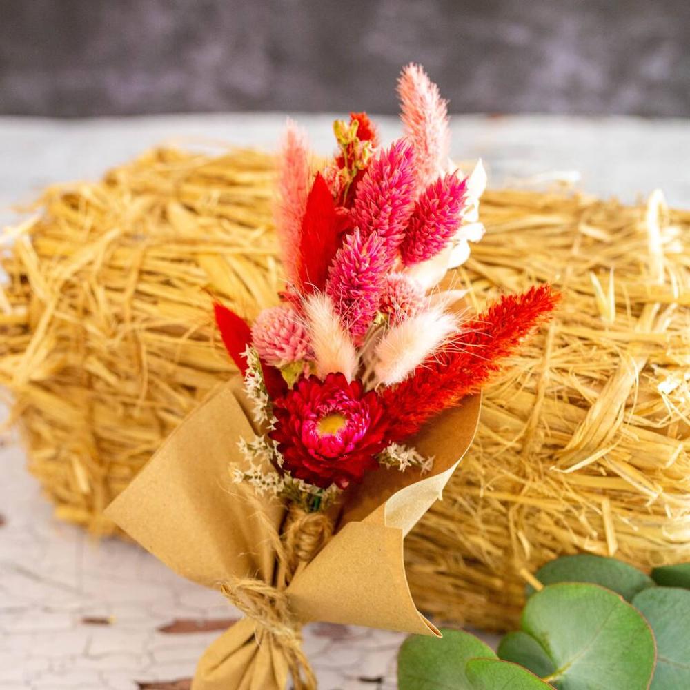 Valentines Dried Flower Mini Posy | Dried flowers Dried flowers Dried flowers