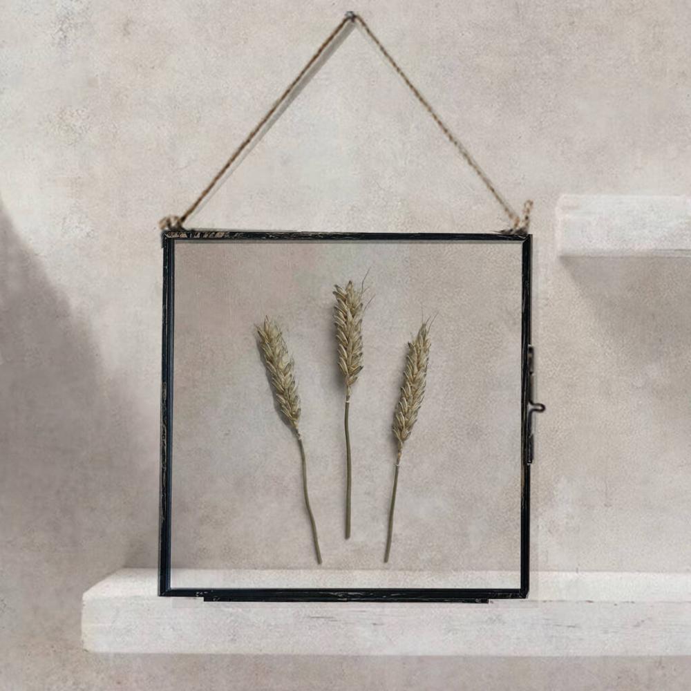 Vintage Pressed Flower Frame: Natural Wheat Large | Dried flowers Dried flowers Dried flowers