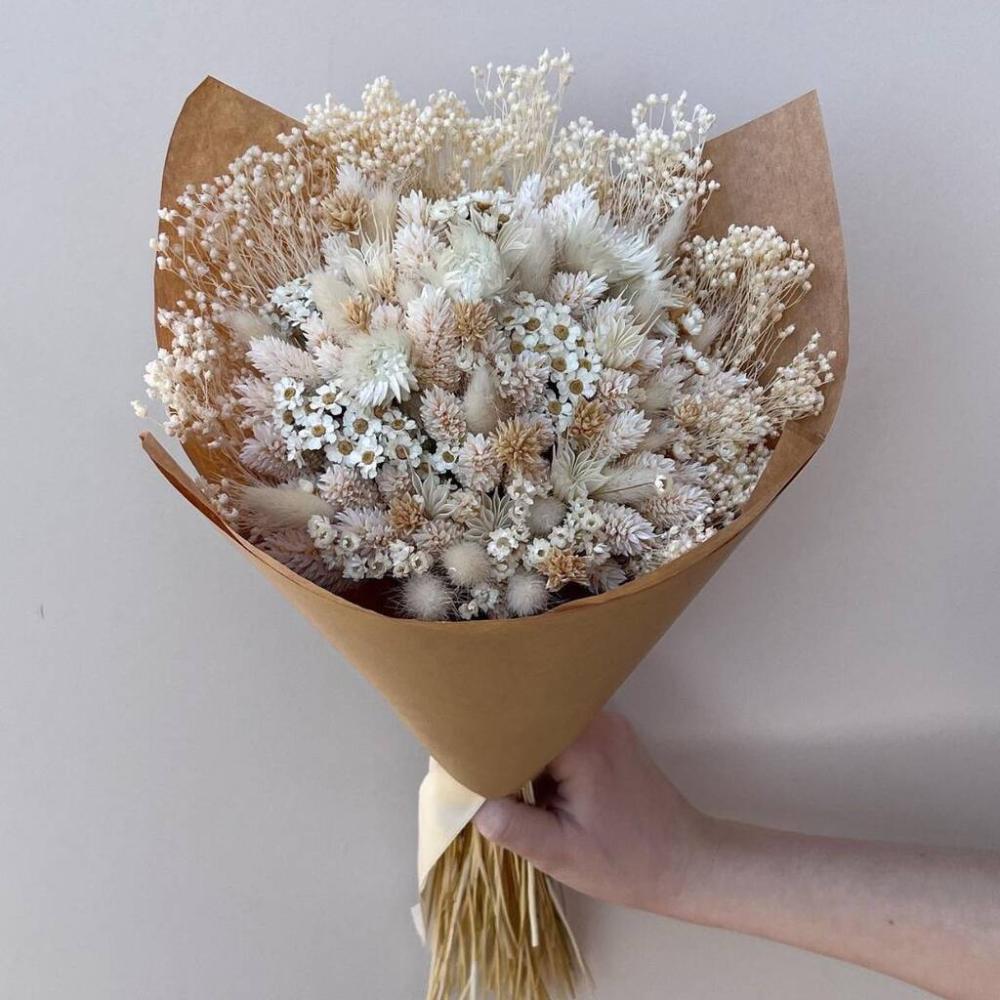 White Dried Flower Wedding Bouquet With Daisies | Dried flowers Dried flowers Dried flowers